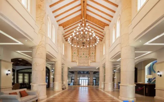 zhang zhou  Meilun Resort