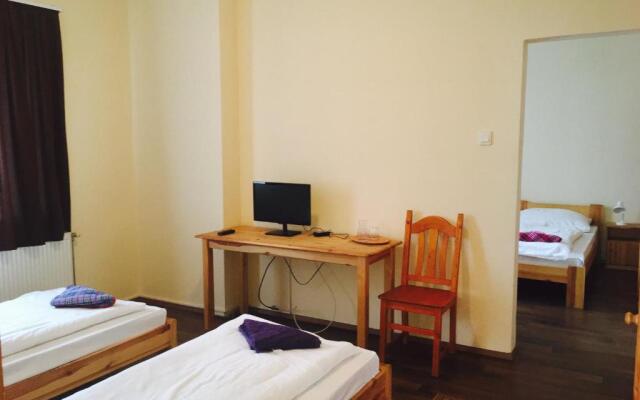 Kék Lagúna Panzió