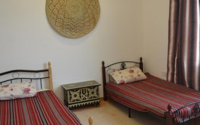 Aywa Guest House
