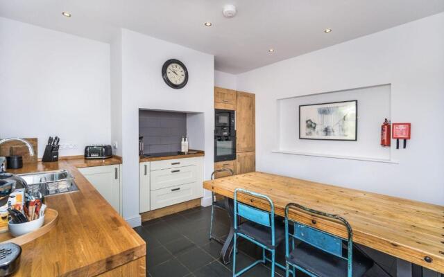 5 The Townhouse