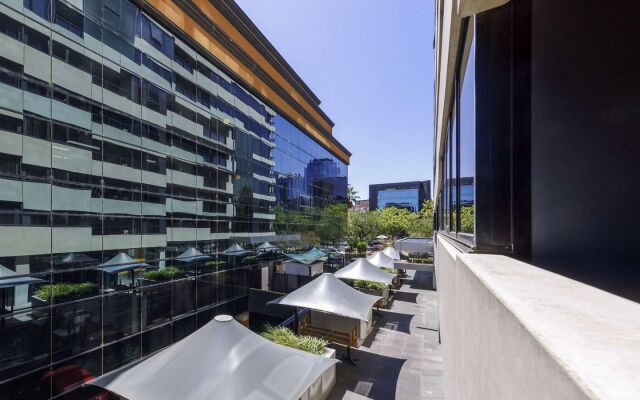 Mantra St Kilda Road