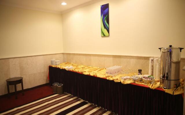 Golden Manafea Hotel