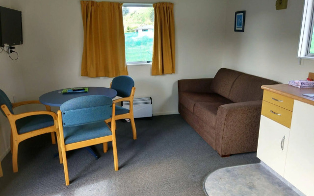 Waikawa Bay Holiday Park