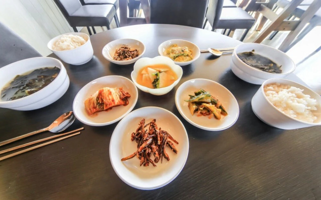 The Lux Tourism Hotel Geoje