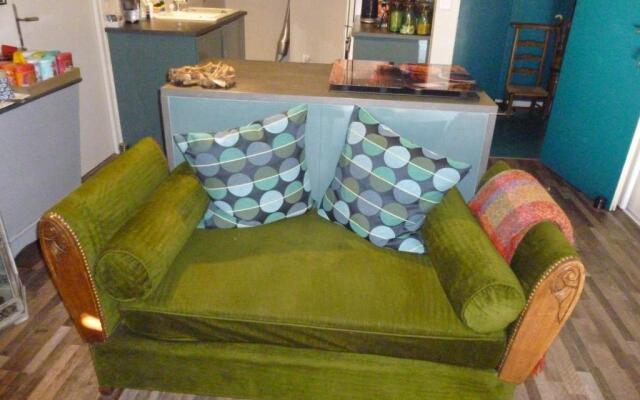 1 Chambre, 1 Ptit dèj, 1 Sourire