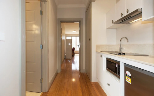 Aurora Manor Rooms