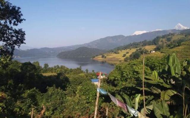 Begnas Lake front guest house