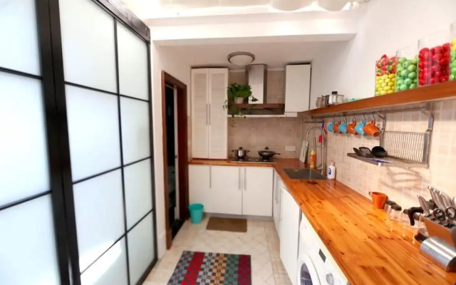 JY Distributed Theme Hotel Apartment