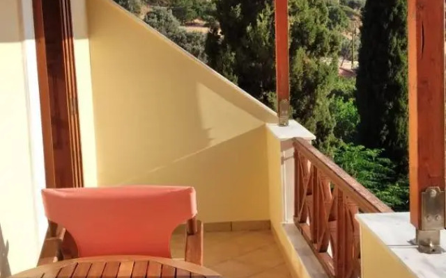 Athina Studio Apartments