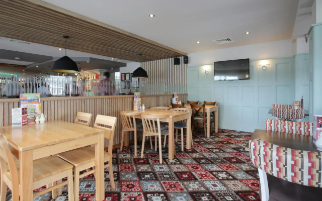 Spring River Ebbsfleet by Marston's Inns