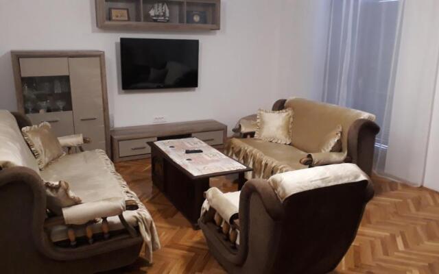 Apartments Valiza III i Apartments Valiza IV