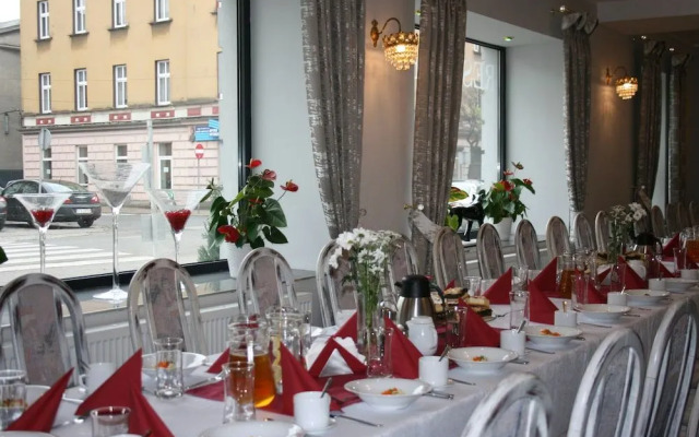 Hotel Opera