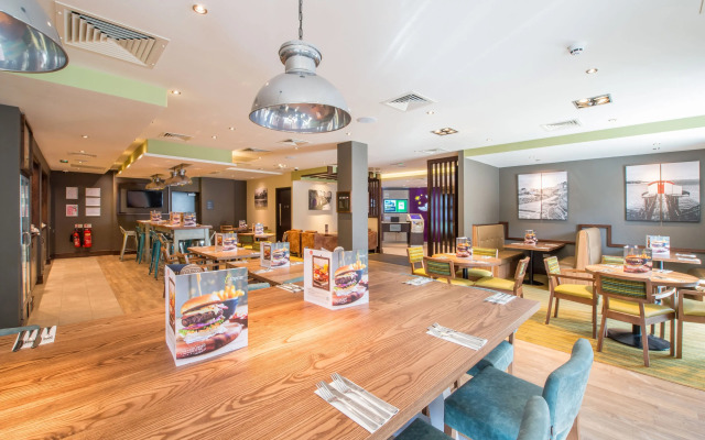 Premier Inn Tenby Town Centre