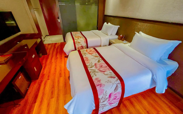 Swiss Lenana Mount Hotel