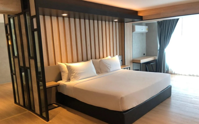Loft Bangkok Hotel
