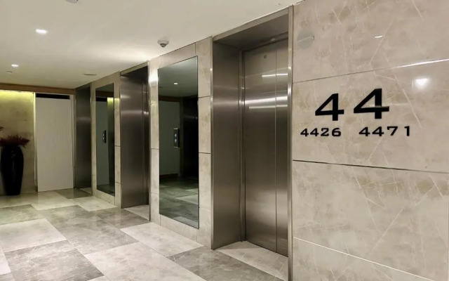 Sea View apart on the 44th floor