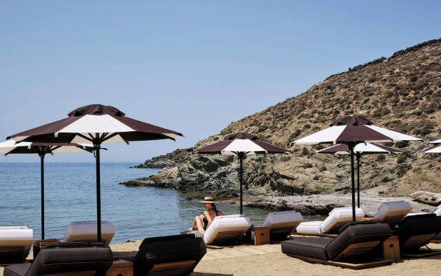 Odera, Tinos, Autograph Collection