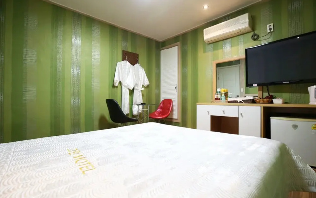 Asan Marie Hotel