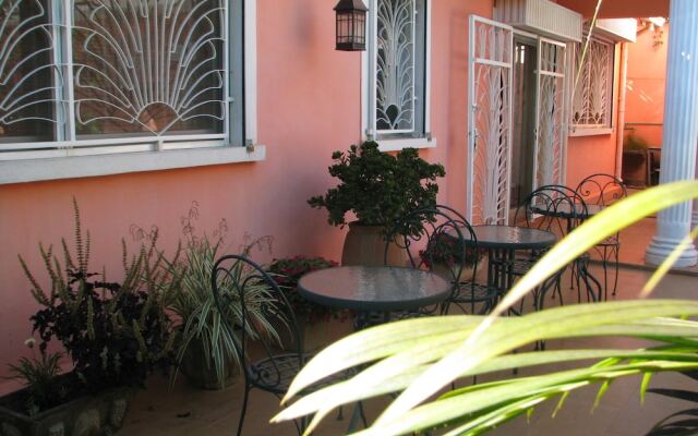 Avamada Lodge