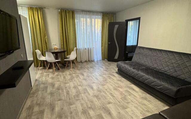 Апартаменты на улице Конституции 1