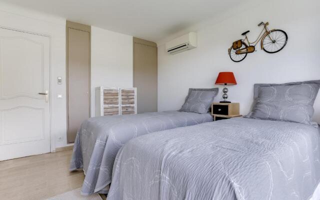 IMMOGROOM - Apartment with terrace - AC - Parking