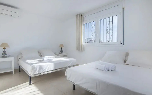 Villa 50m from the beach in Cambrils TH 11