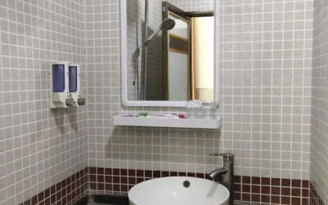 Chengmai Fuzhiyuan Hotel