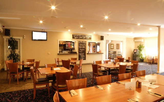 Sportsmens Club Hotel