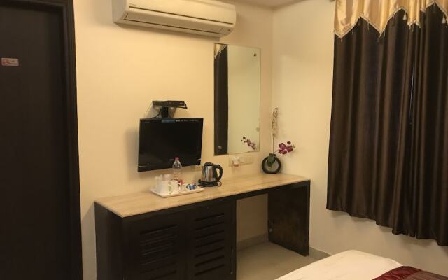 Nandkartar Suites