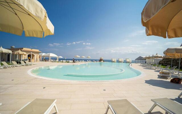 Le Castella Resort & Beach