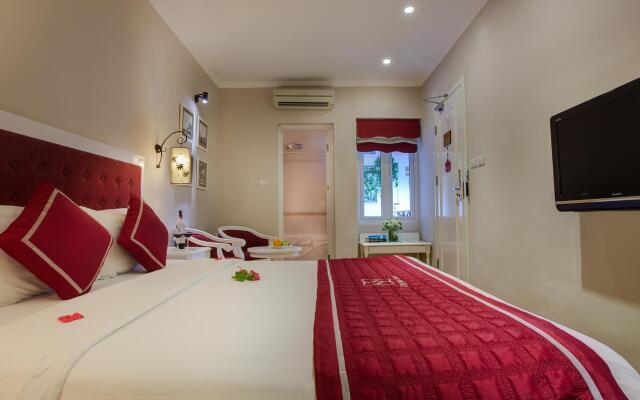 Calypso Premier Hotel