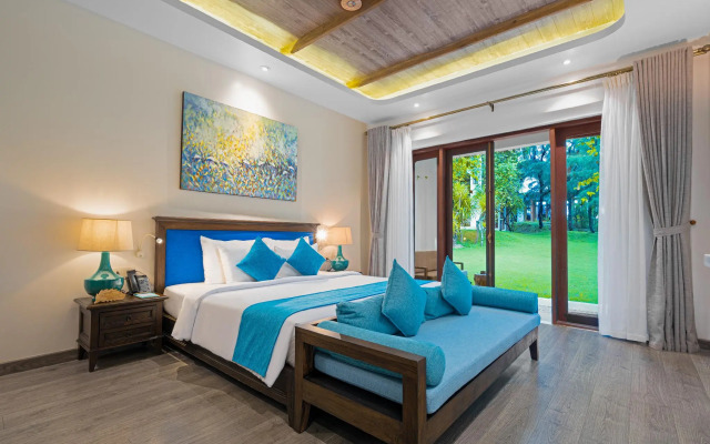 Stelia Beach Resort