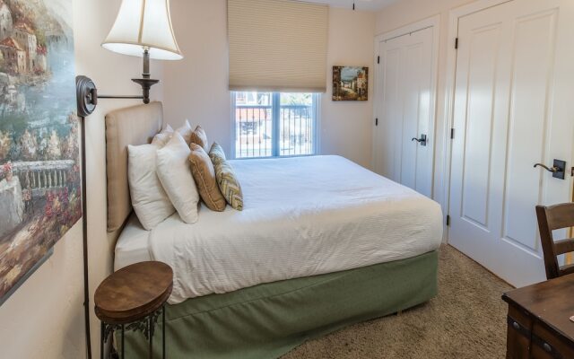 371 Pismo Street Condo Unit 301