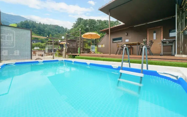 Gapyeong Bd7s Glamping&caravan