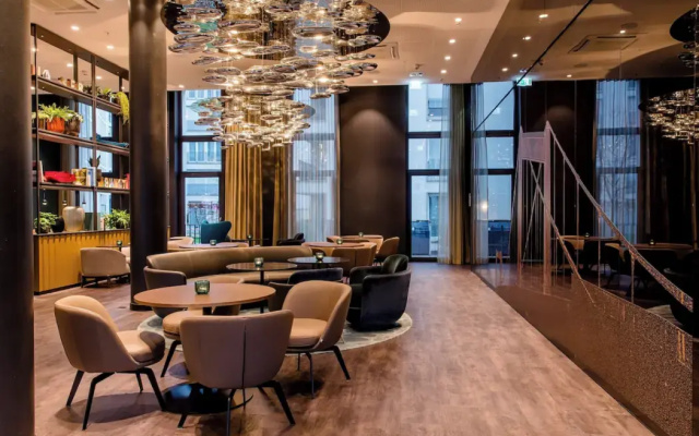 Motel One Köln-Altstadt