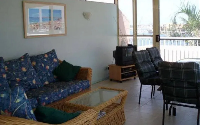 Apartment Riverside 10