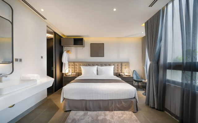 LEGEND Boutique Hotel