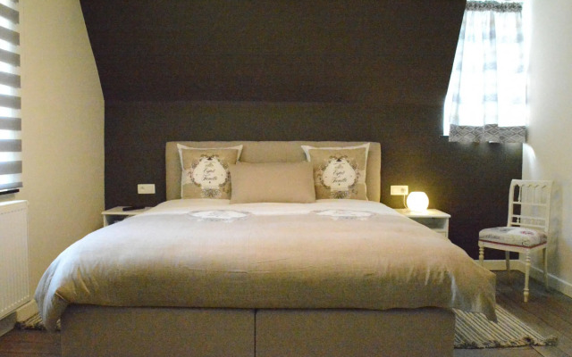 Fantastic holiday home in Spa with bubble bath and sauna