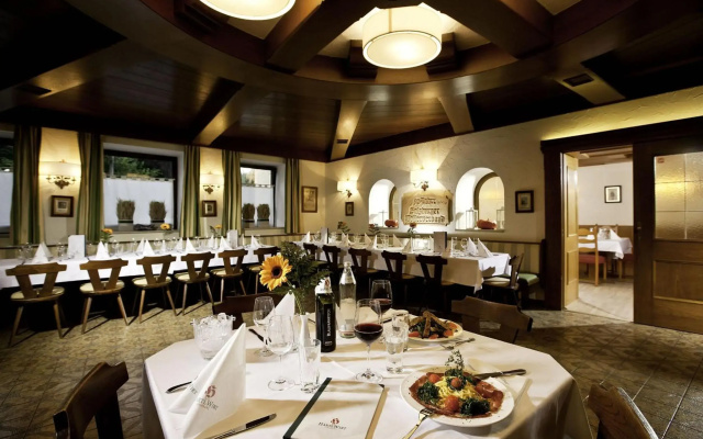 Gasthof-Hotel Hartlwirt