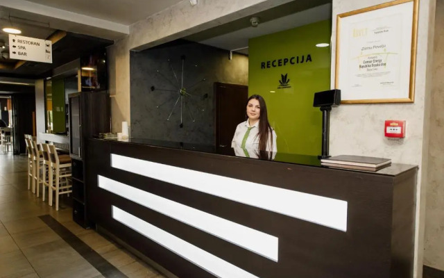 Hotel Comsar Rudo