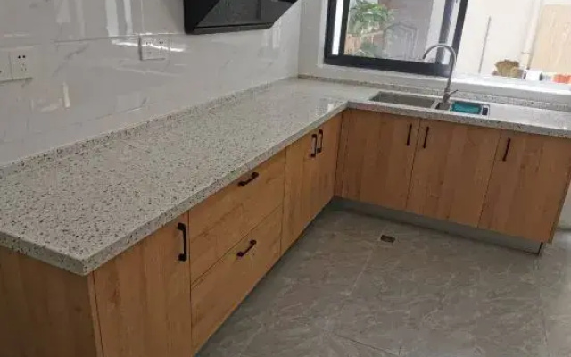 Sleep Well Quality Inn in Dali