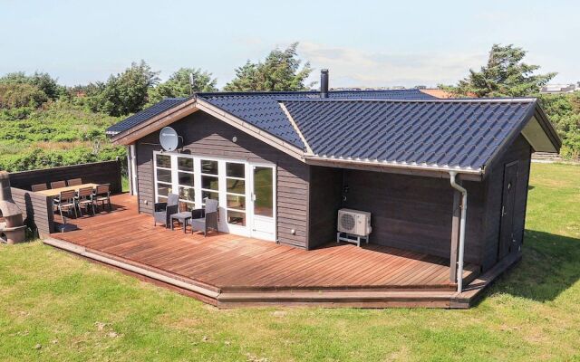 6 Person Holiday Home in Lokken