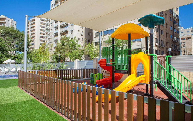 Kapetanios Odysseia Hotel