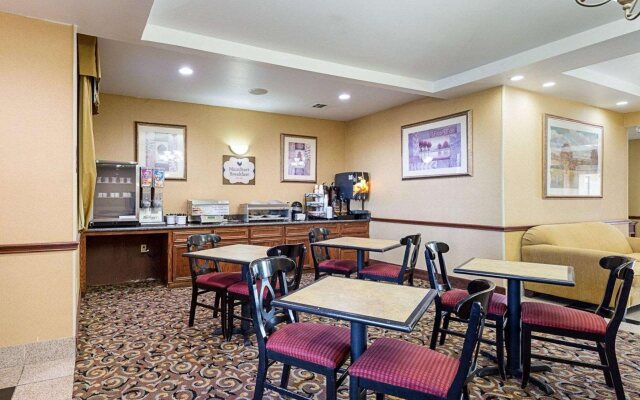 MainStay Suites Port Arthur - Beaumont South