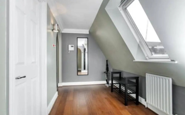 2Bed 2Bath Apartment in Fitzrovia