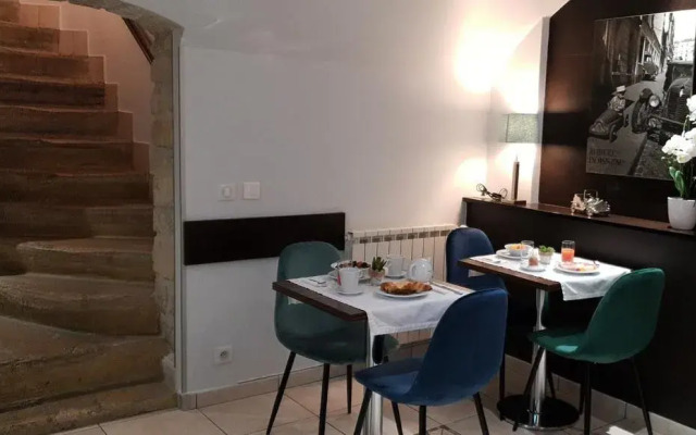 Hôtel de La Paix Tour Eiffel