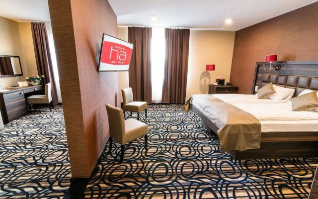 Hotel Atena