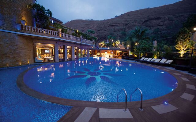 Della Resorts