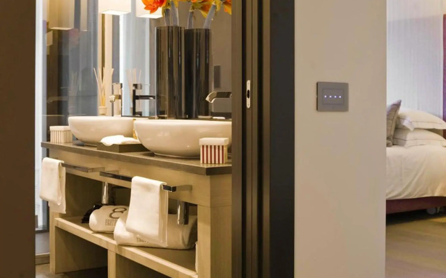 Eight Hotel Paraggi