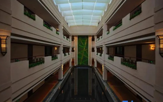 Oriental Land Resort (Hotel)